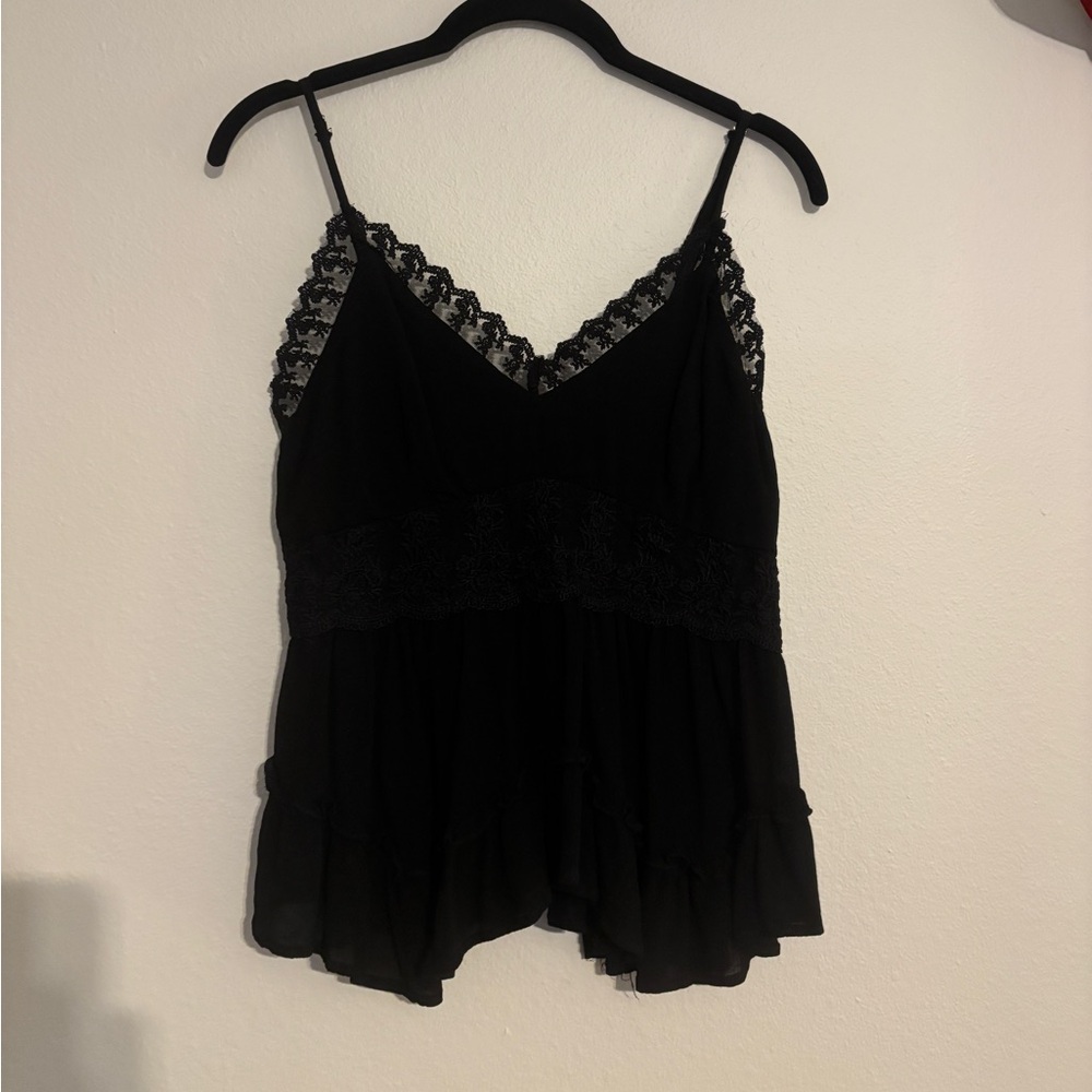 Elegant Black Lace Trim Tank Top